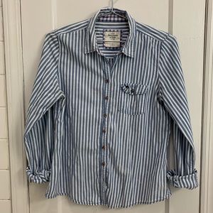 A&F Button Down